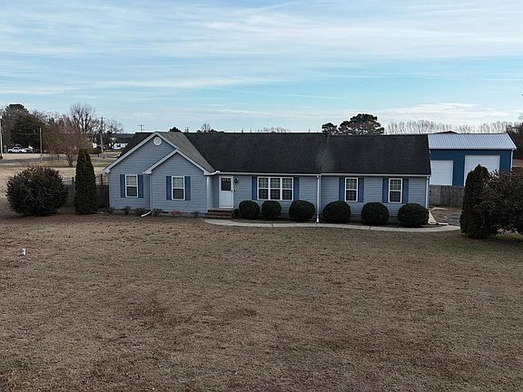 3rd image of 10742 Oak Lane Dr