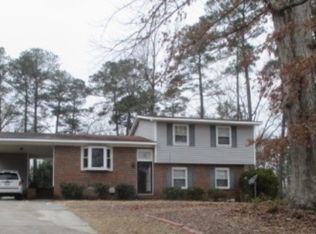 6546 Portsmouth Dr, Fayetteville, NC 28314