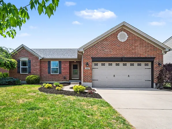 1689 Bingham Cir, Hebron, KY 41048