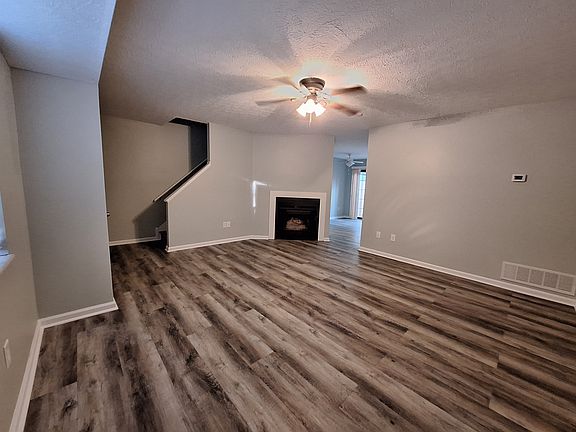 3rd image of 324 Cross Wind Dr #D