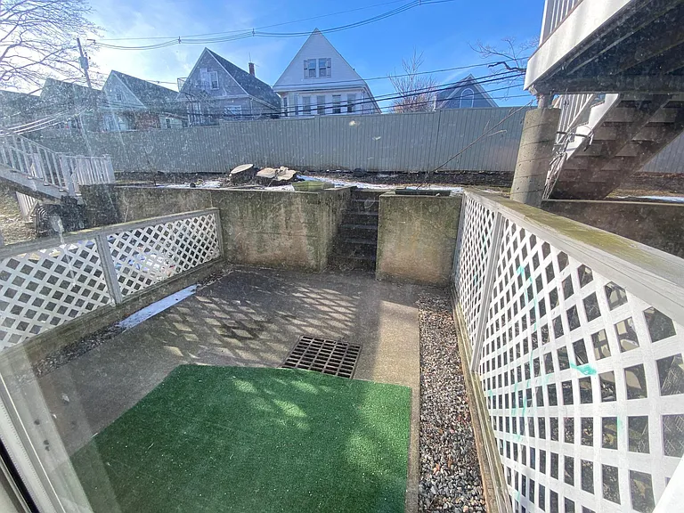 138 N Beacon St #3 — Photo 12