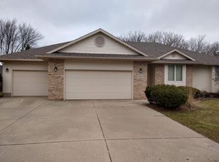 5634 Polworth St, Fitchburg, WI 53711