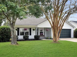 203 Sandalwood Cir, Brunswick, GA 31525