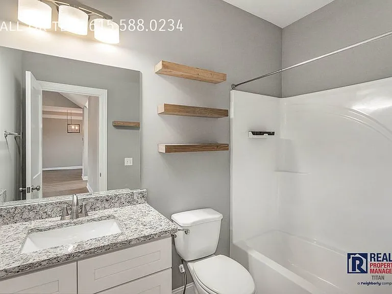 1318 Summer Station Dr — Photo 20