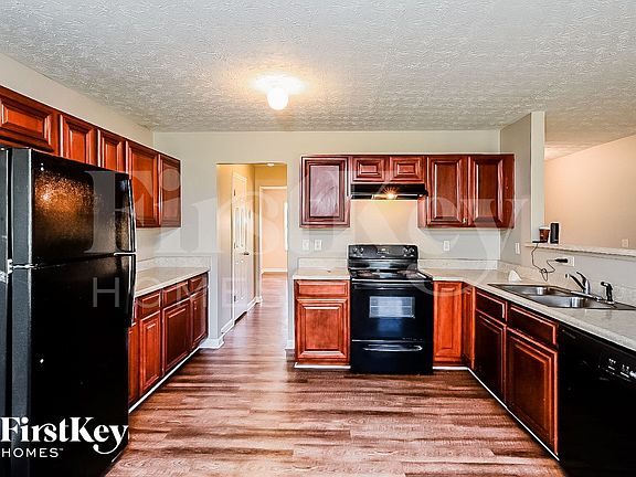 4th image of 1235 Mills Cove Dr