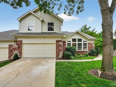863 Stone Meadow Dr, Chesterfield, MO, 63005