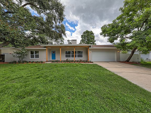 2nd image of 1876 Brentwood Dr