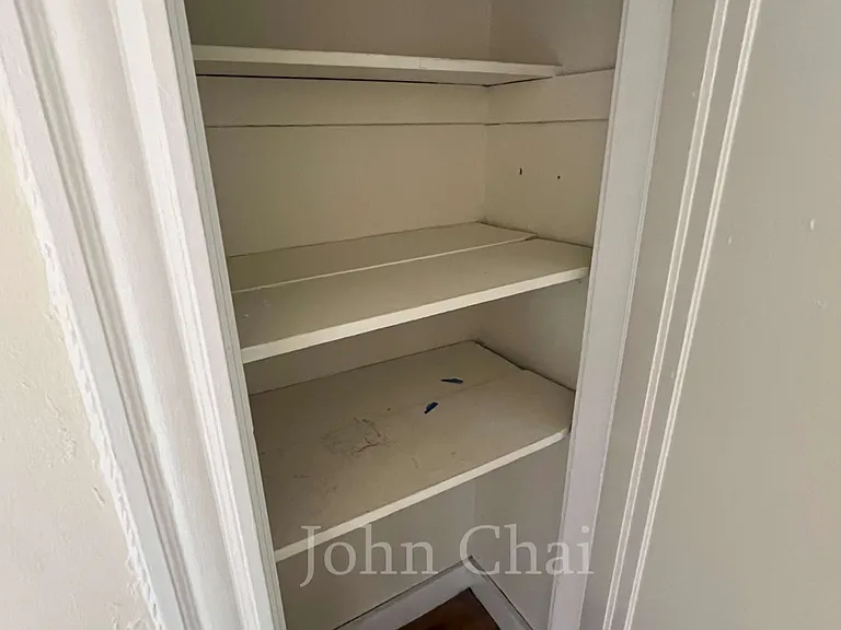 70 Chiswick Rd #11 — Photo 26