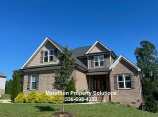 171 Windward Dr, Stokesdale, NC 27357