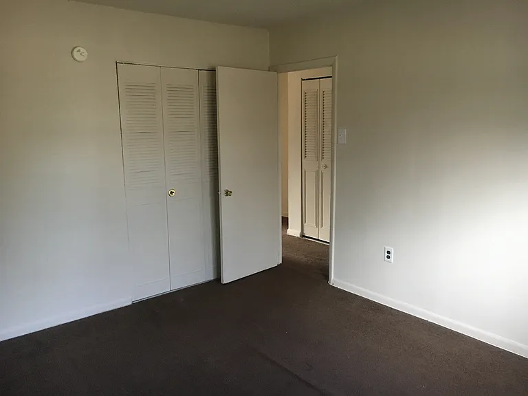 Amber Court — Photo 7