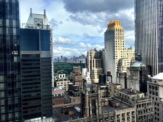 1st image of 146 W 57th St APT 33D