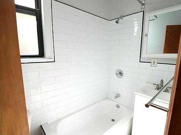 5th image of 796 9th Ave #5H