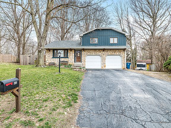 2nd image of 632 Holly Ct