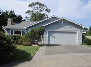 17170 Ocean Park Ct, Brookings, OR 97415