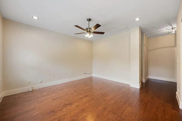 1007 Taulbee Ln — Photo 4