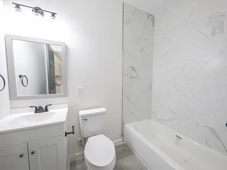 2620 May St #2 — Photo 4
