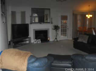 225 Woodlynn Dr, Charlotte, NC 28214
