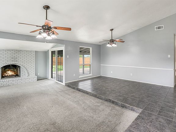 5th image of 3107 Windsor Rd