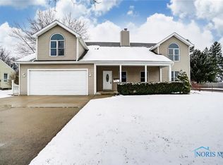 1091 Craig Rd, Maumee, OH 43537