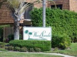 244 Woodland Rd, Palm Springs, FL 33461