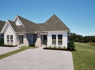 1030 Hunters Way, Opelika, AL 36801