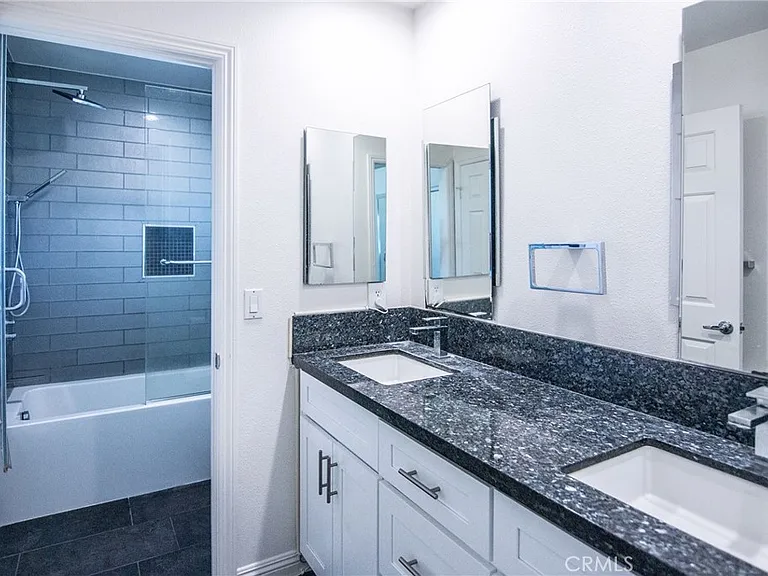 8585 Moody St — Photo 33