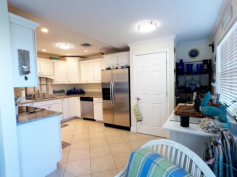 3541 NE Ocean Blvd #15 — Photo 18