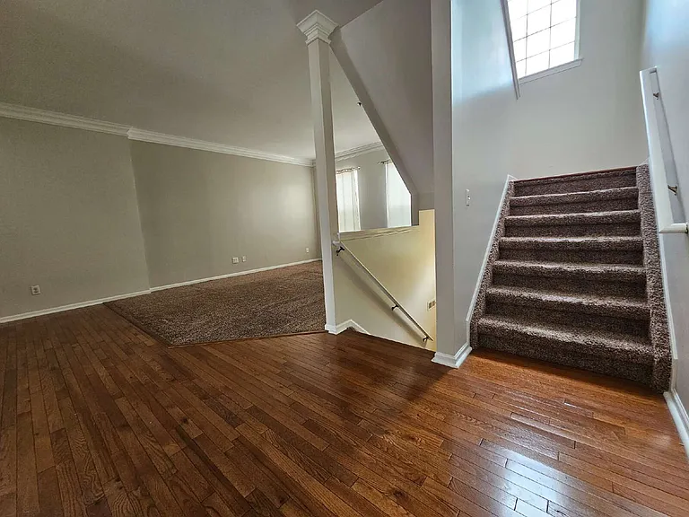 42843 Richmond Dr #10 — Photo 6