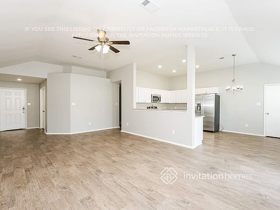 3rd image of 409 Heritage Dr
