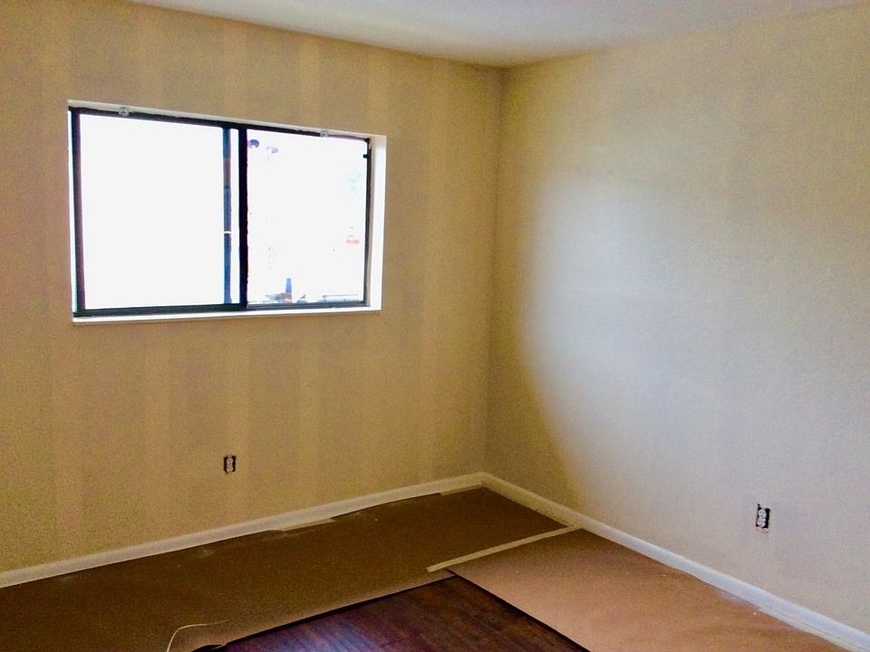 2nd image of 1301 Pridgen Rd APT 506