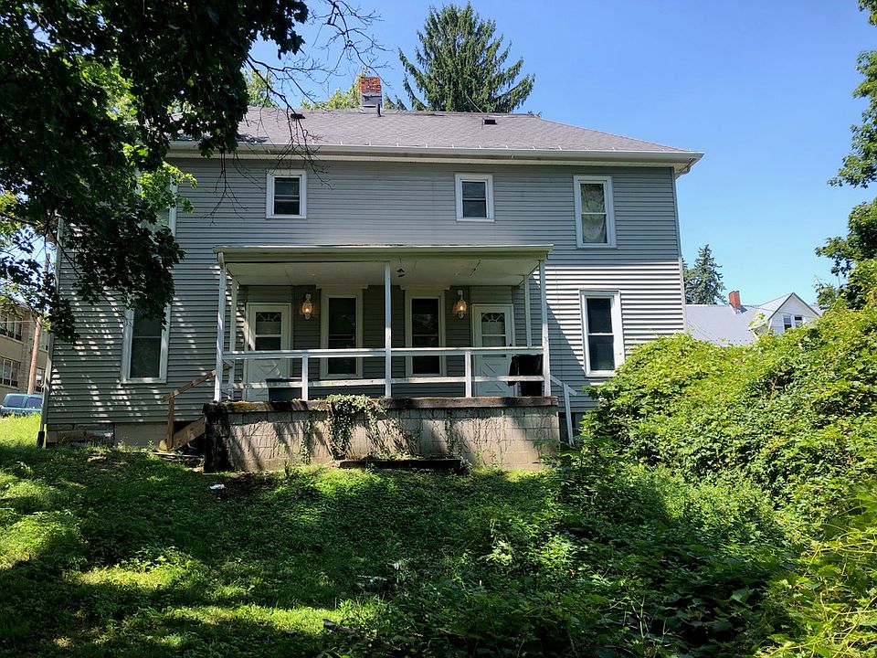 2nd image of 34 Sycamore St #1