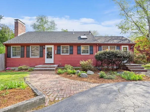 112 Page Rd, Bedford, MA 01730