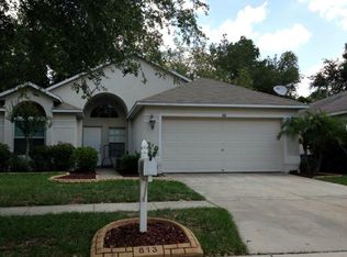 613 Somerstone Dr, Valrico, FL 33594