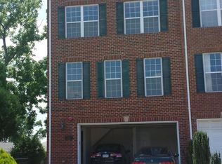 2020 N Culpeper St, Arlington, VA 22207