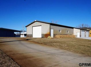 17120 Dyson Hollow Rd, Bellevue, NE 68123