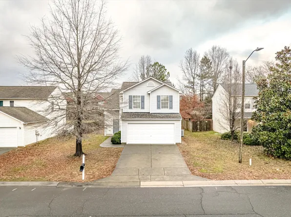 4039 Taylor Oaks Dr, Raleigh, NC 27616