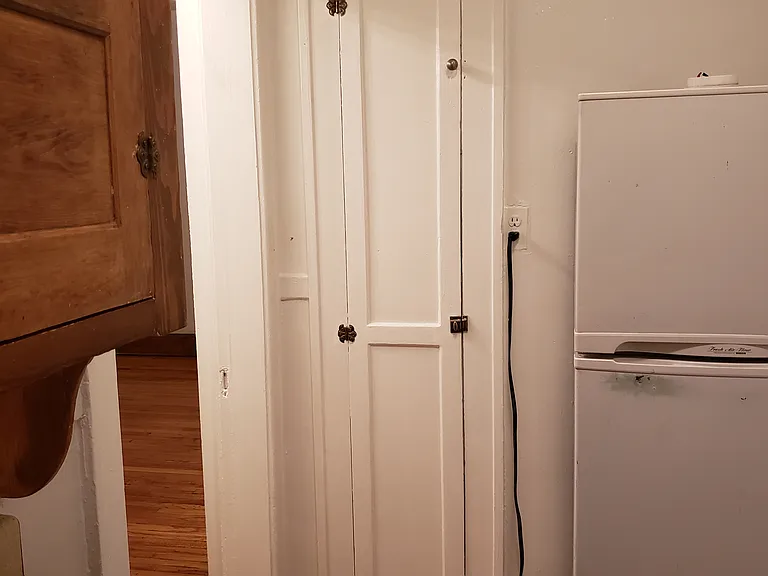 1615 W Canfield St #311 — Photo 10