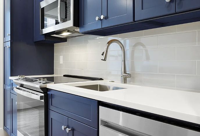 1st image of 716 Cooper Ave #6