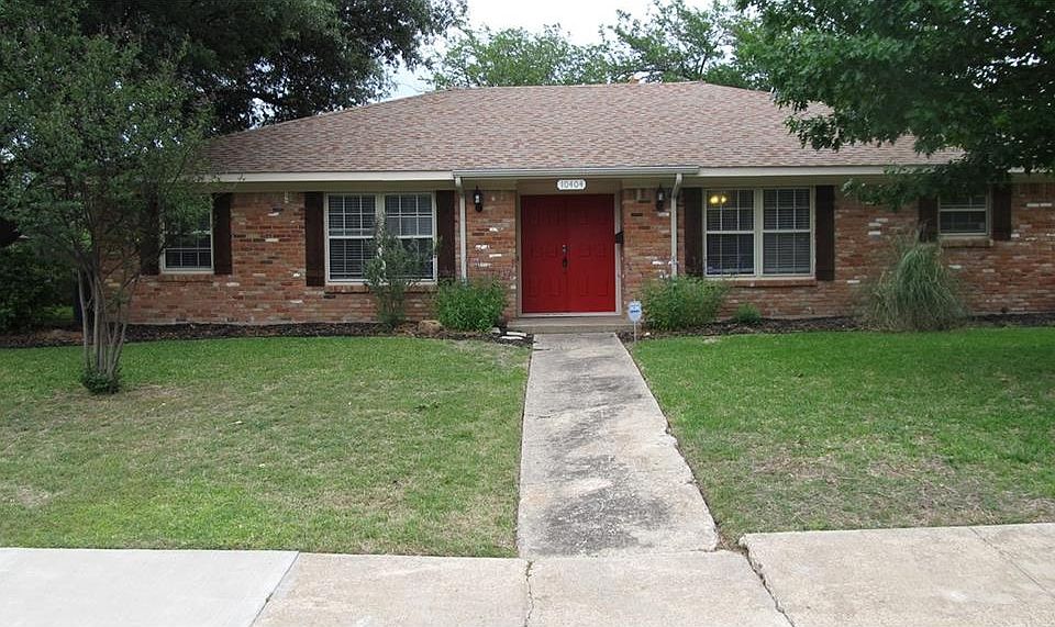 1st image of 10404 Royal Chapel Dr