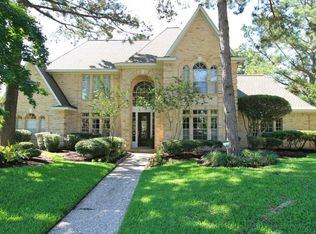 5802 Valley Fair Dr, Kingwood, TX 77345