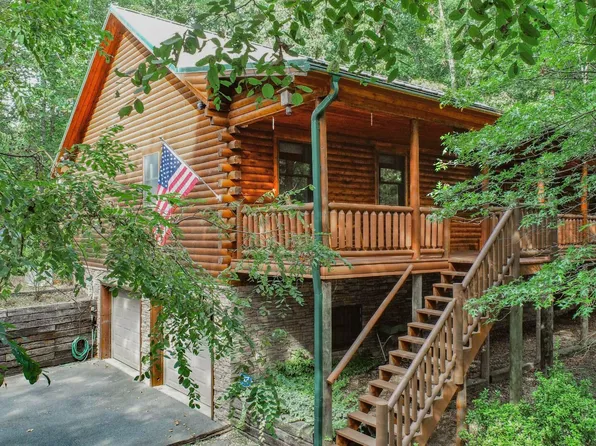 360 Country Square Rd, Newport, TN 37821