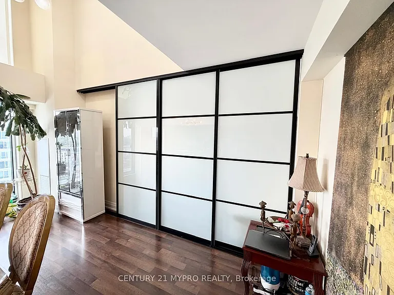 565 Wilson Ave #W1308 — Photo 5