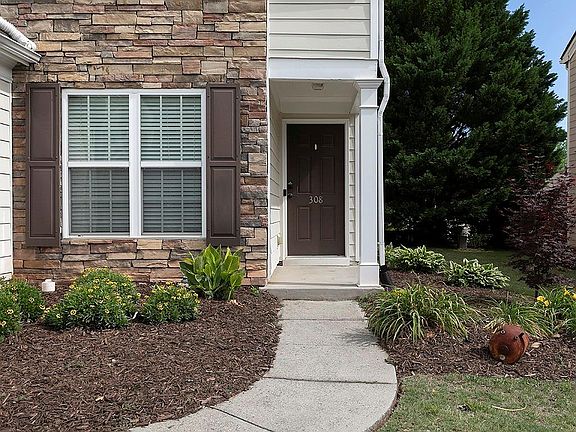 2nd image of 308 Balaban Cir