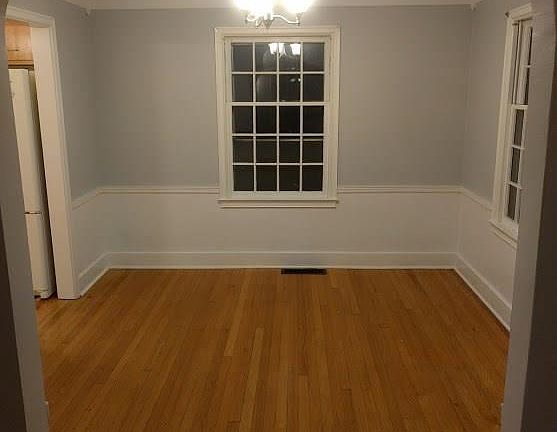 4th image of 118 S Terry Rd