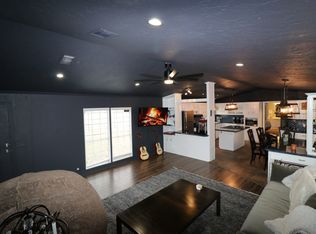 986 County Road 1785, Sunset, TX 76270