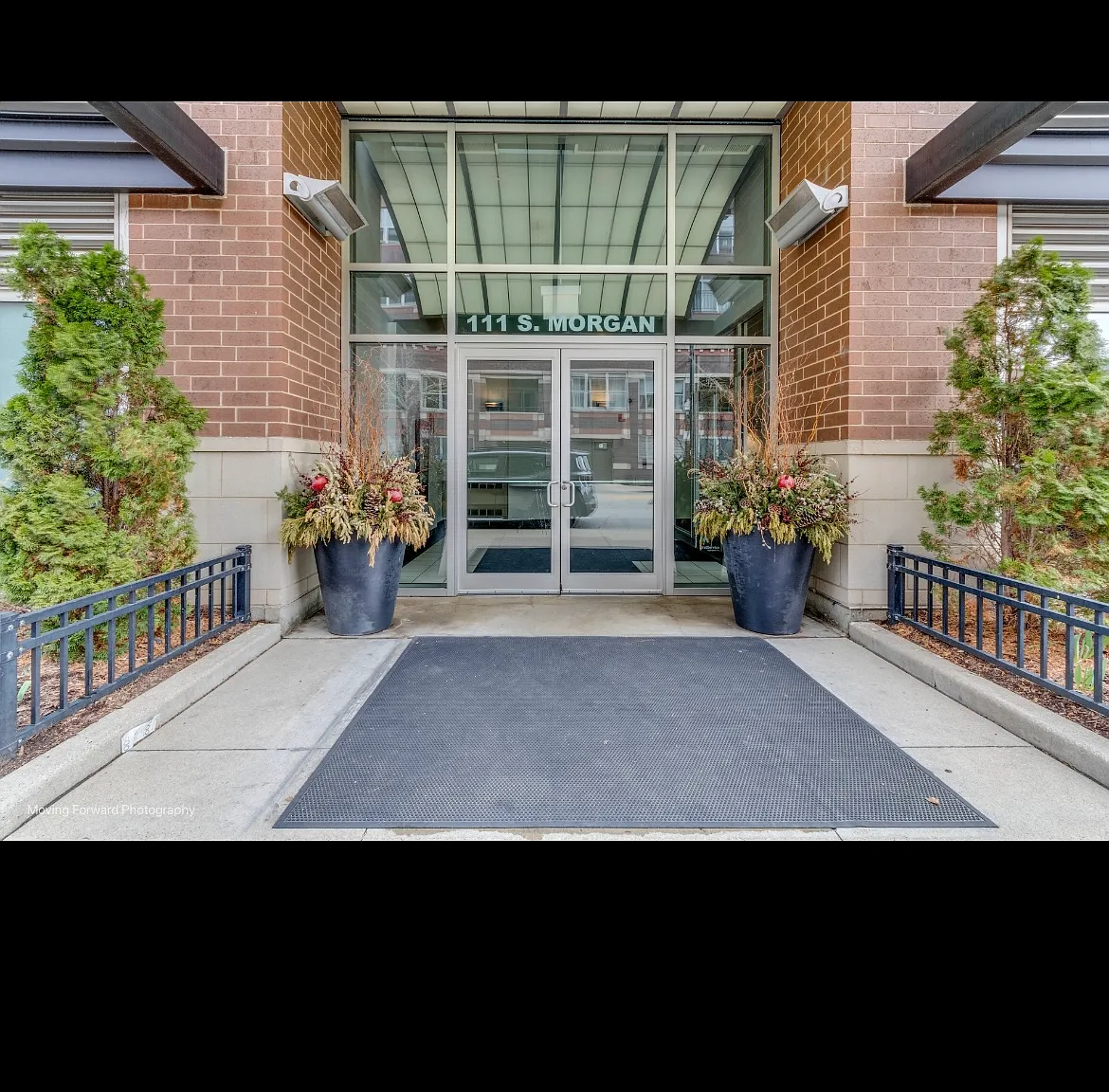 111 S Morgan St — Photo 1