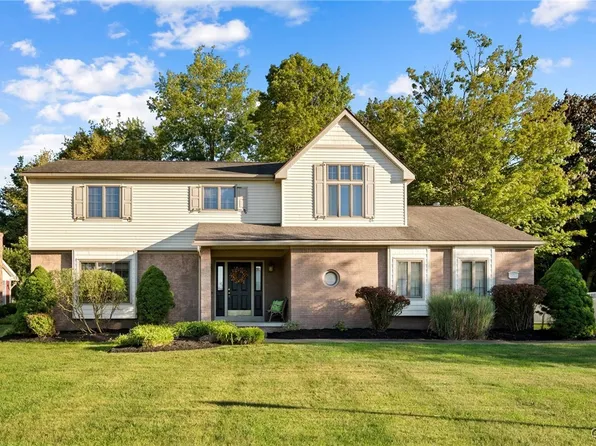 102 Briarwood Ct, New Hartford, NY 13413