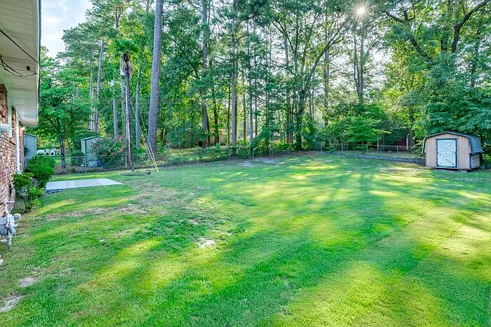 2532 Parkwood Dr — Photo 7