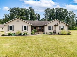 227 E Easton Rd, Creston, OH 44217