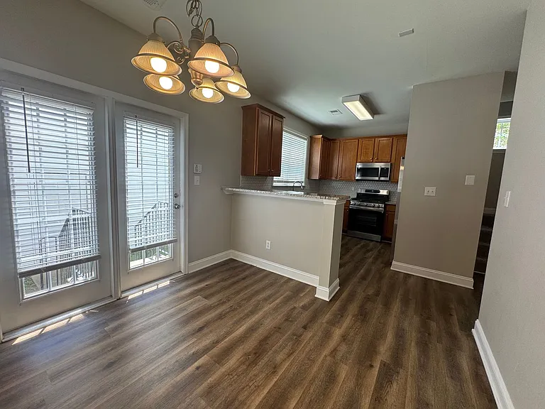 9734 Cadman Ct — Photo 6